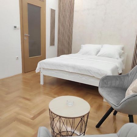 Studio Apartman Lukavica 사라예보 외부 사진